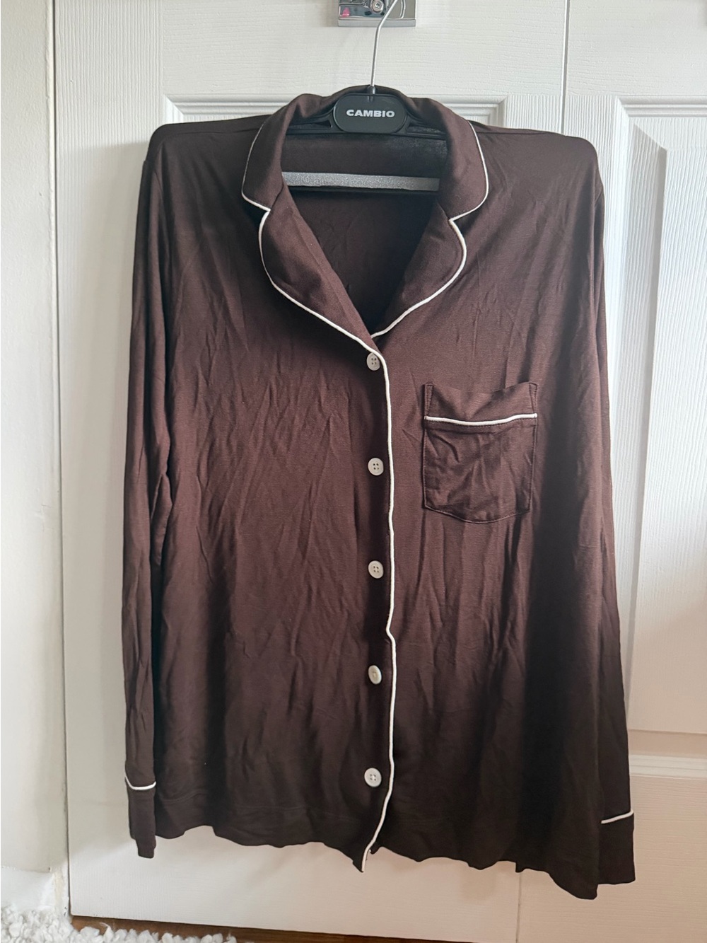 NEVER WORN matching PJ set with piping (TAG ON)